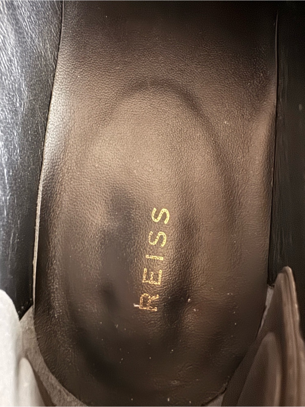 Reiss women Black Leather Slip-On Loafers with Gold Tone Hardware 7 - Picture 7 of 9